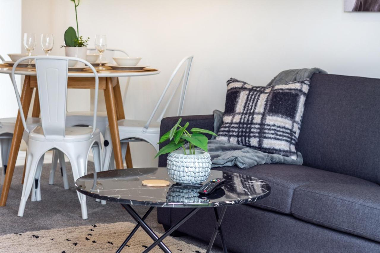 Upper Riccarton Dream - 2 Bed 2 Bath W/Carpark Apartman Christchurch Kültér fotó